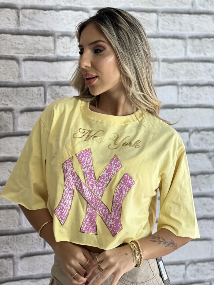 cropped t shirt new amarelo cropped t shirt new amarelo