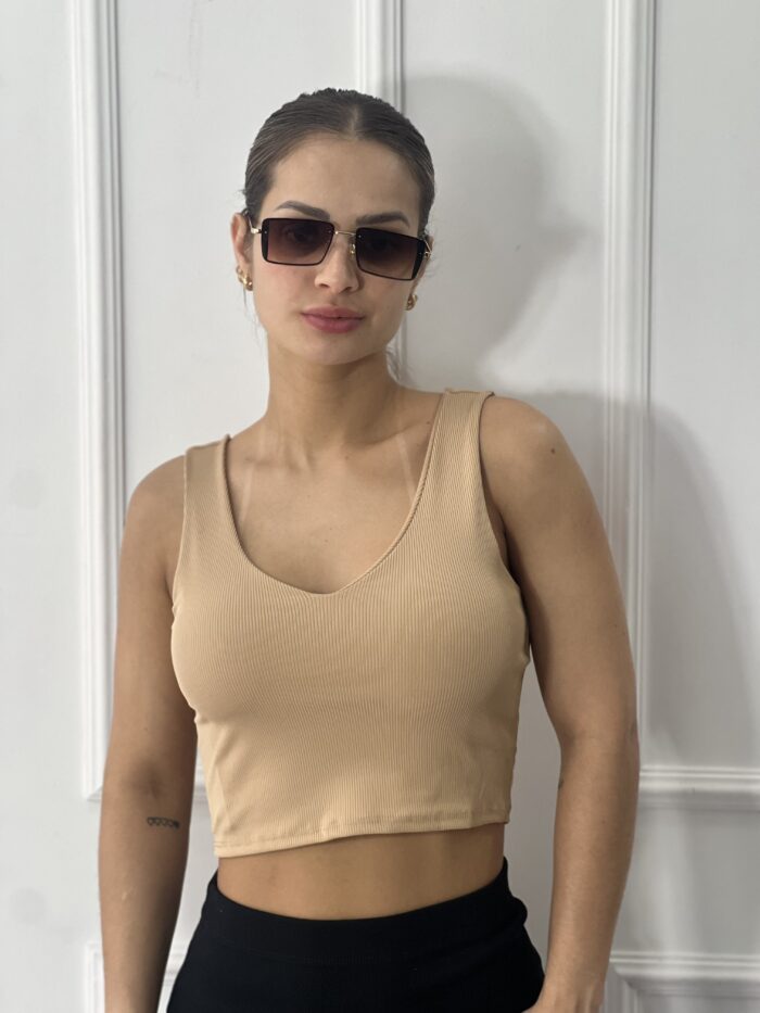 black cropped moni bege black cropped moni bege