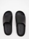 chinelo slide nuvem preto petite jolie pj7639