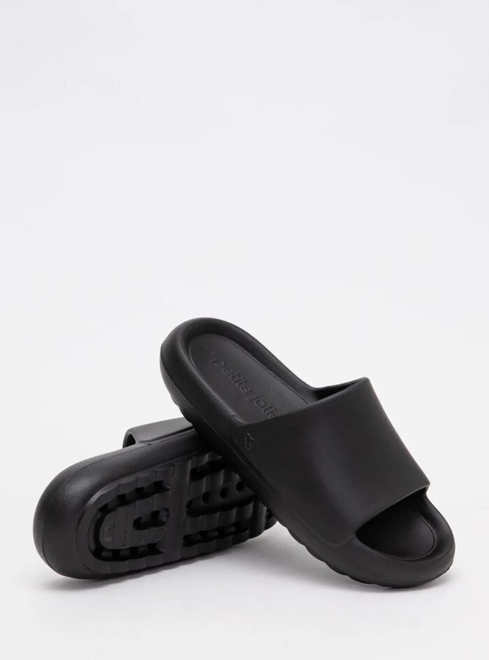 chinelo slide nuvem preto petite jolie pj7639 chinelo slide nuvem preto petite jolie pj7639