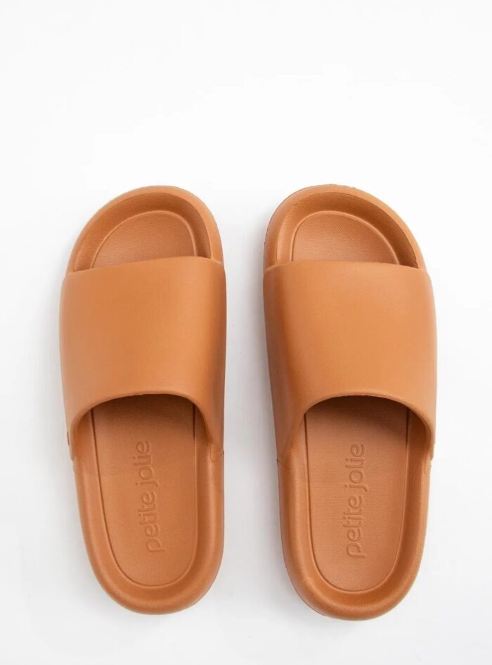 chinelo slide nuvem doce de leite petite jolie pj7639 chinelo slide nuvem doce de leite petite jolie pj7639