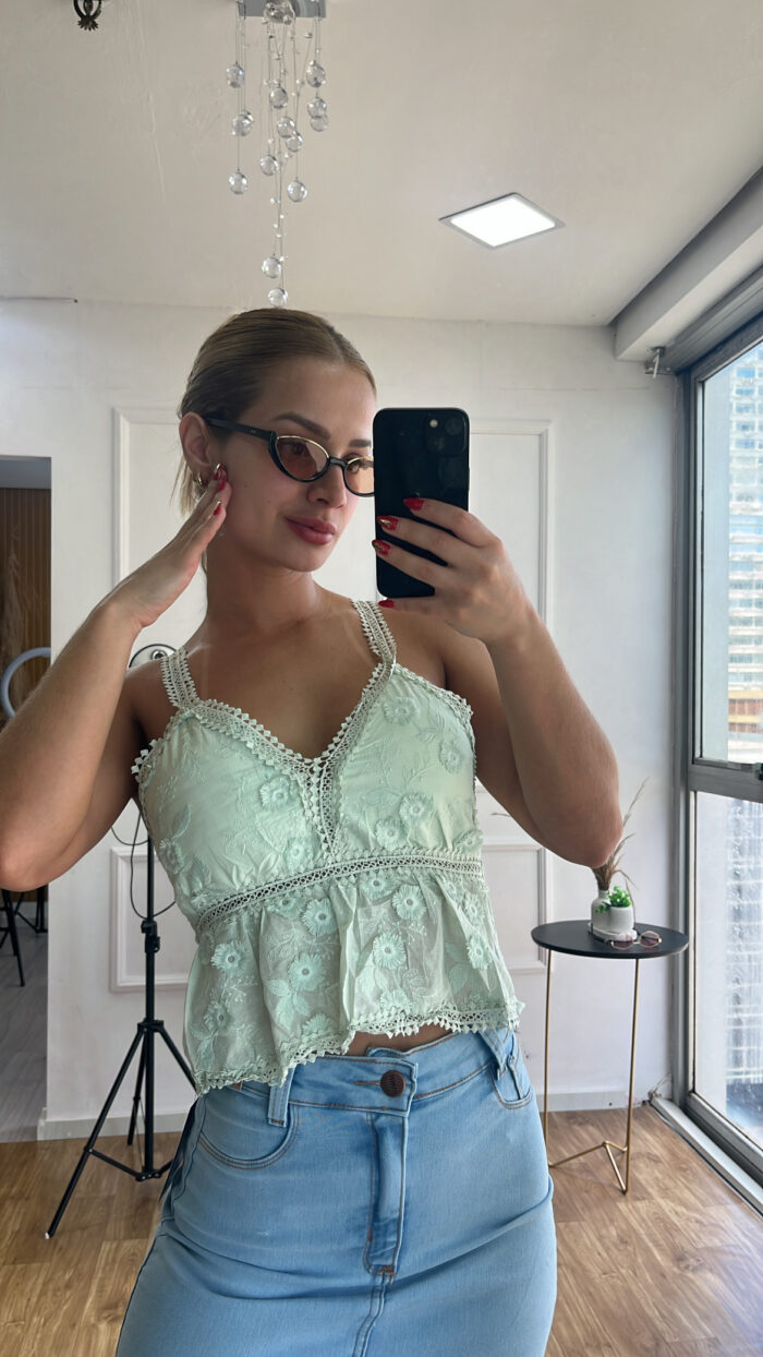 cropped vanessa verde bb cropped vanessa verde bb