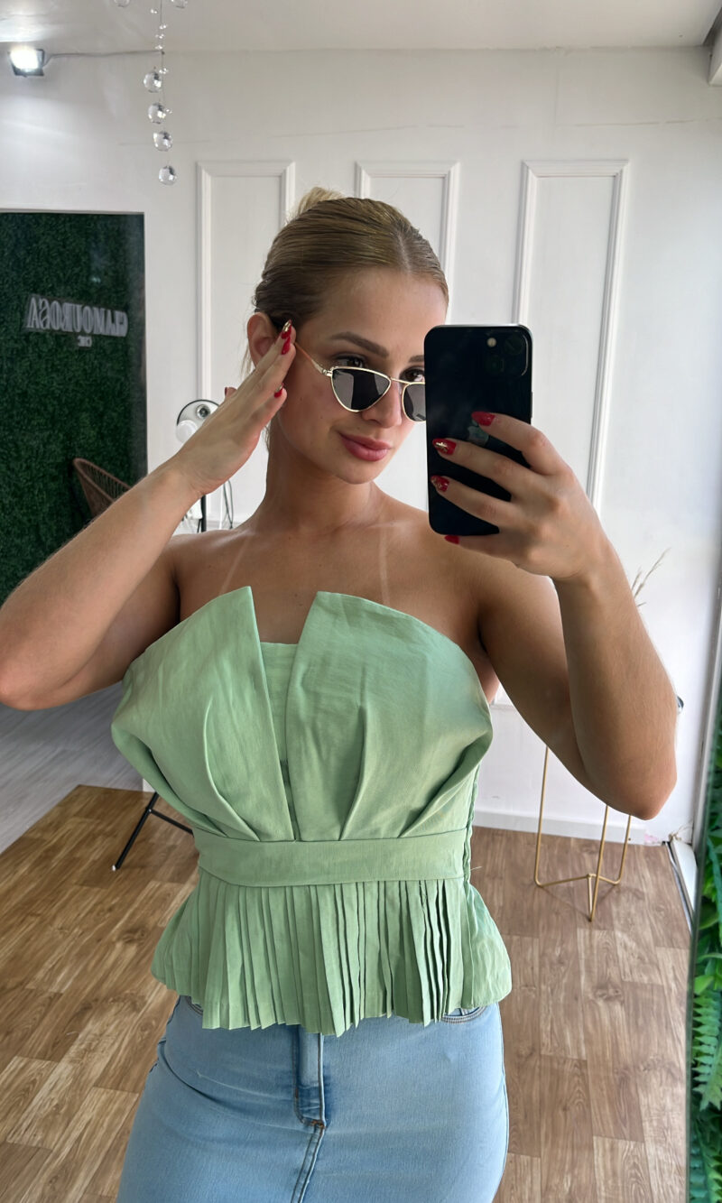 cropped gleisi verde