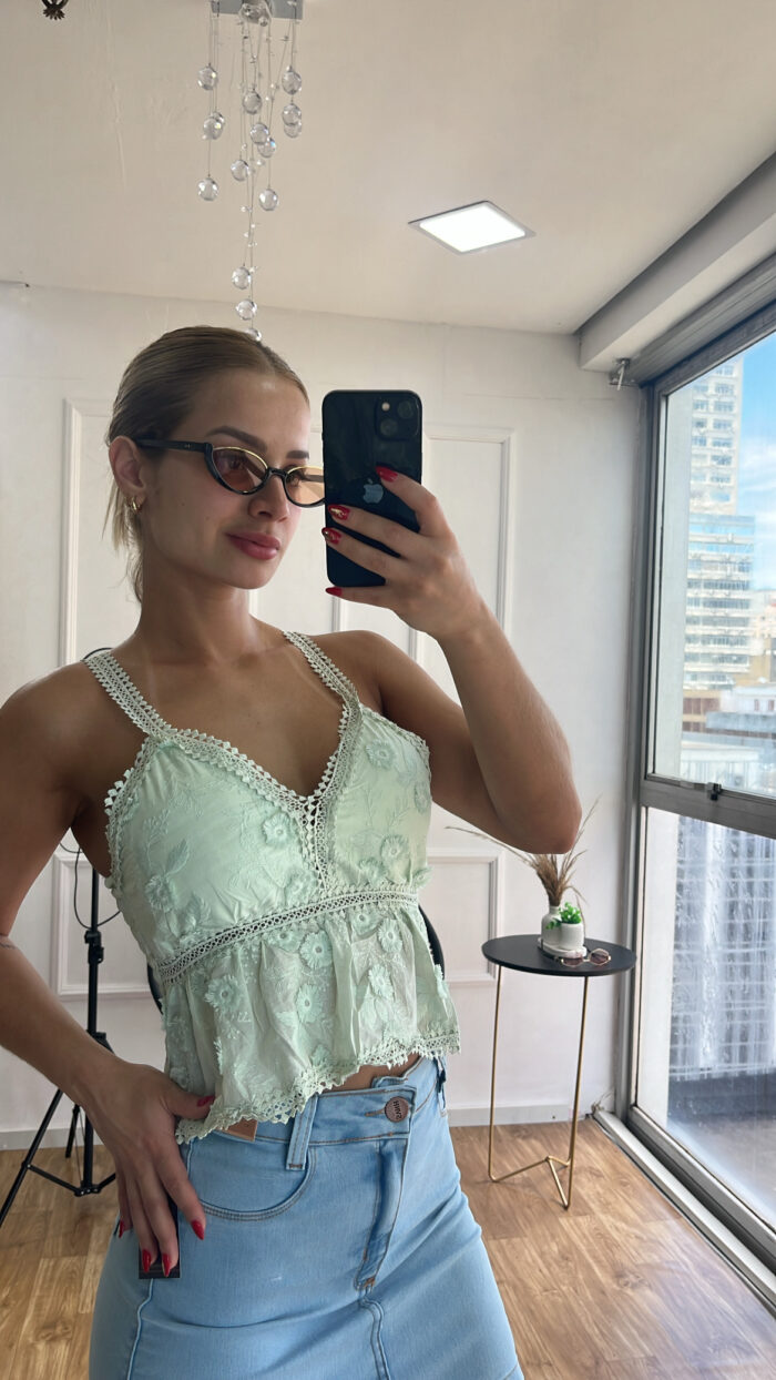 cropped vanessa verde bb cropped vanessa verde bb