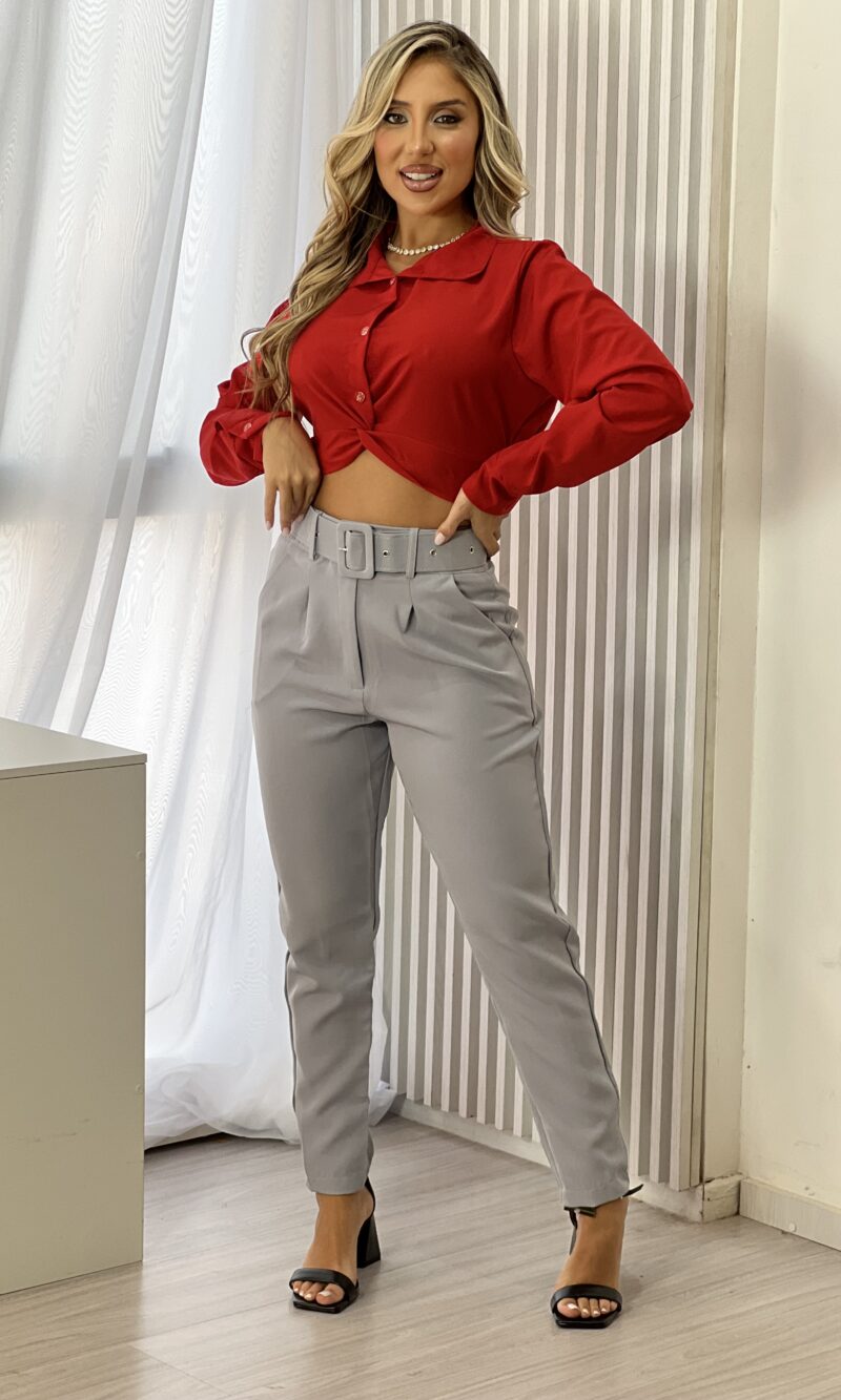 camisa cropped vermelho
