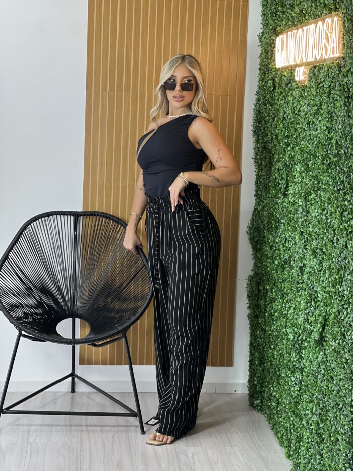 calca pantalona jaqueline risca de giz preto calca pantalona jaqueline risca de giz preto