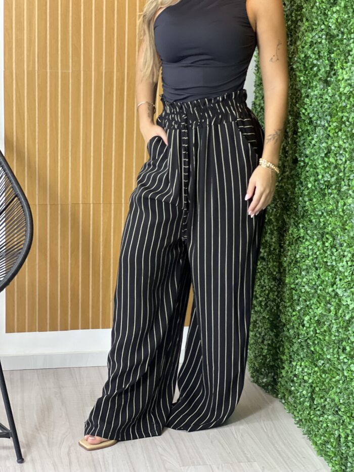 calca pantalona jaqueline risca de giz preto calca pantalona jaqueline risca de giz preto