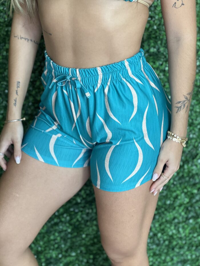 short estampado verde