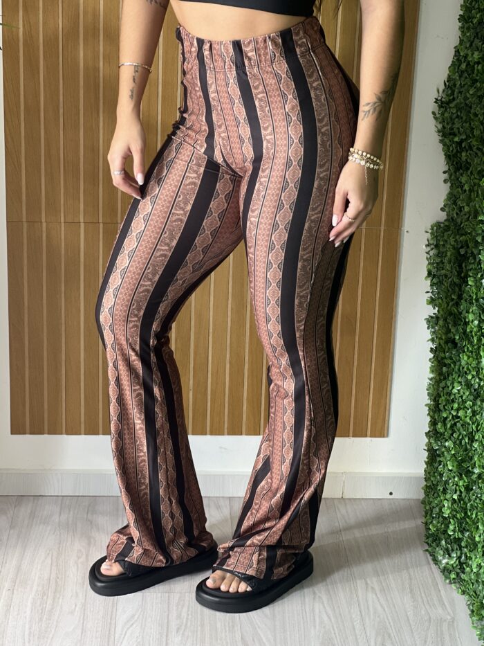 calÇa flare amara preta com marrom calÇa flare amara preta com marrom