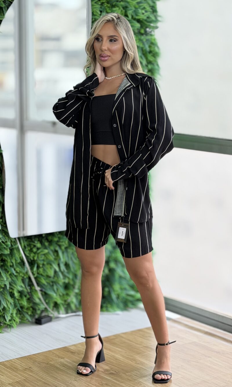 conjunto listrado otilia preto branco