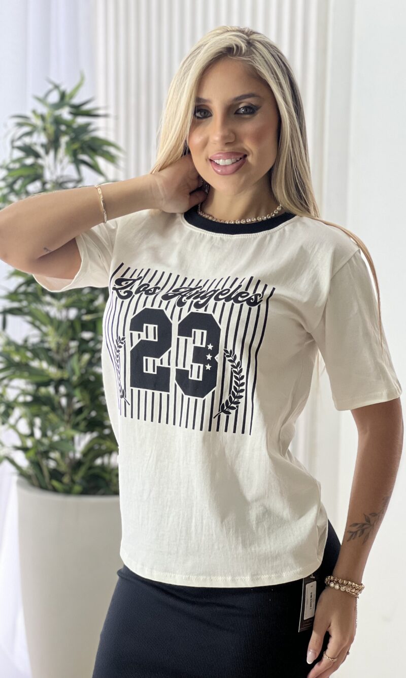 t shirt los angeles branco e preto