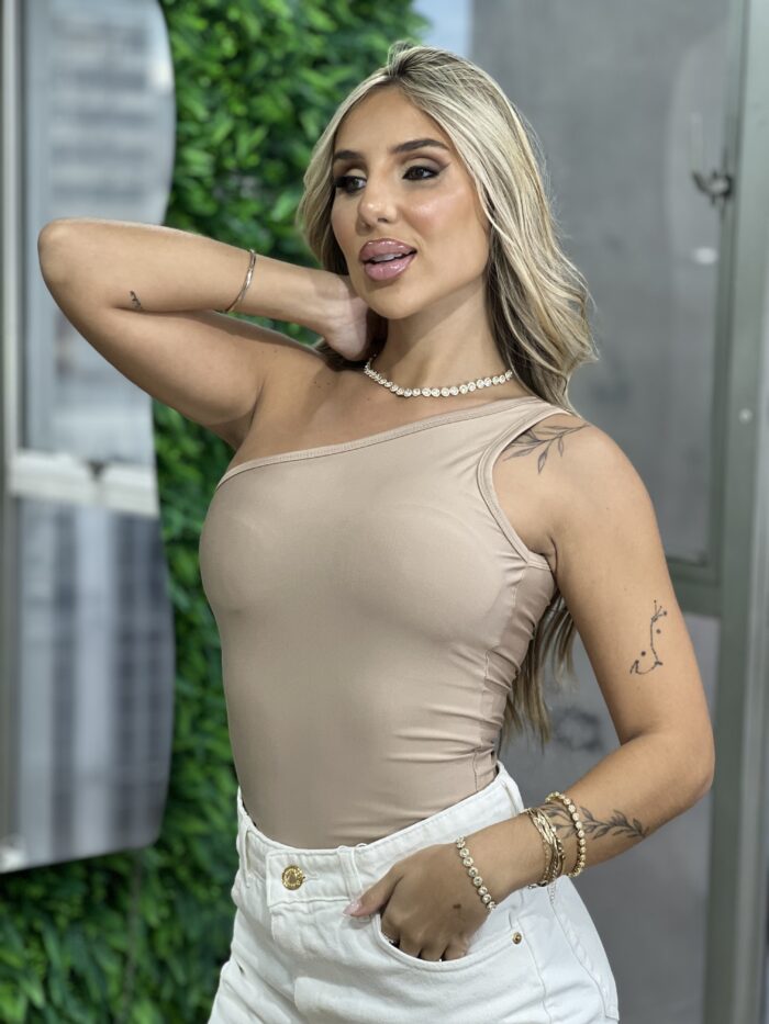 body daia bege body daia bege