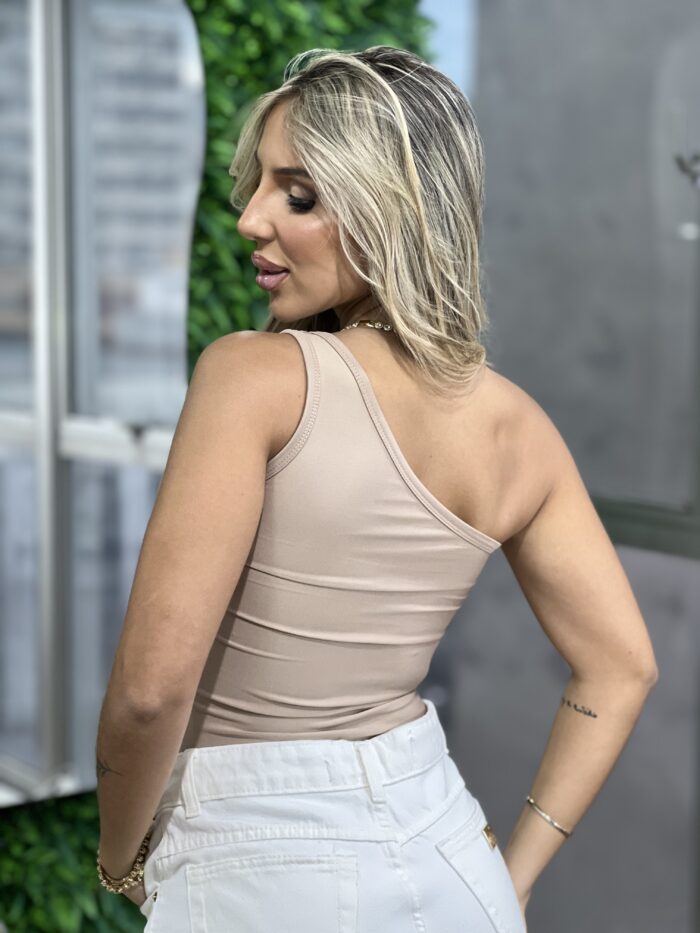 body daia bege body daia bege