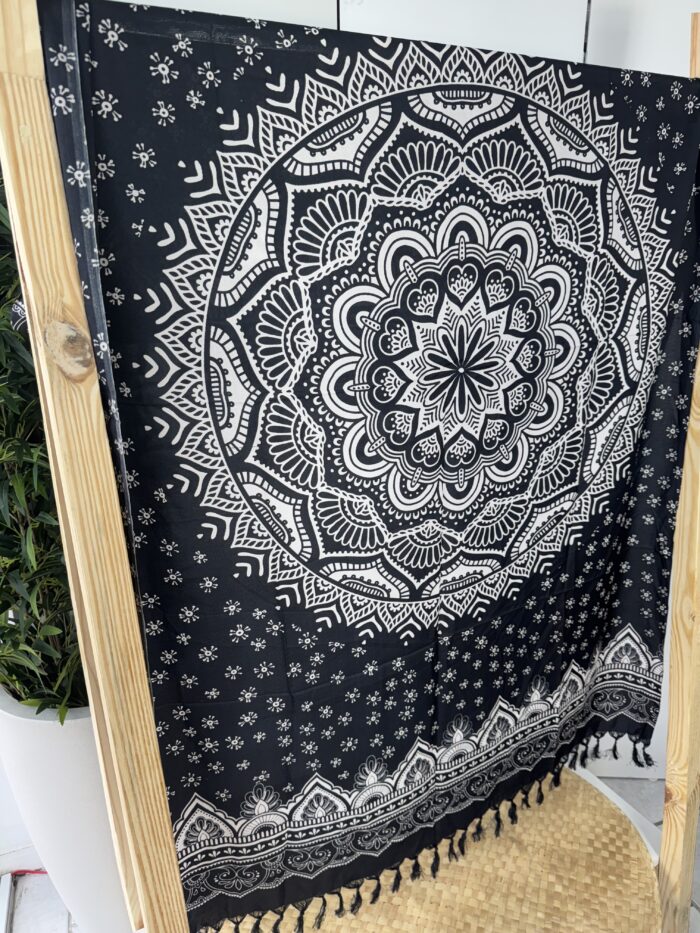 canga azul escuro e branco canga azul escuro e branco