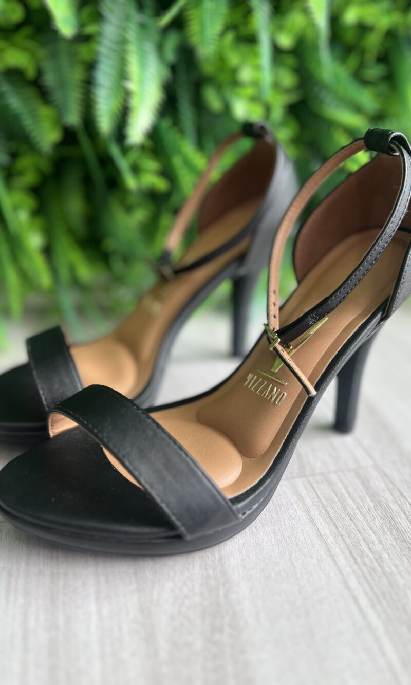 sandalia salto agulha preto vizzano 6210.655 sandalia salto agulha preto vizzano 6210.655