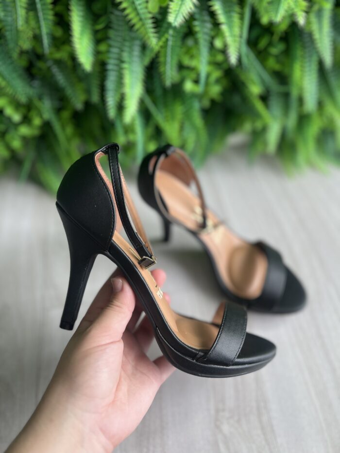 sandalia salto agulha preto vizzano 6210.655 sandalia salto agulha preto vizzano 6210.655