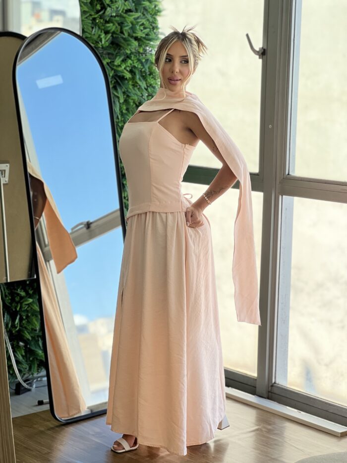 vestido longo lauana salmon vestido longo lauana salmon