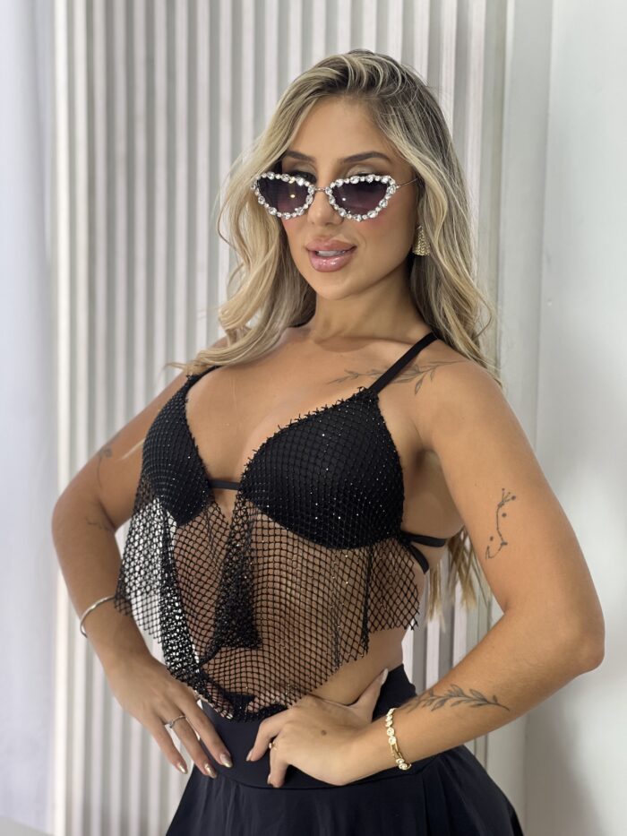 cropped tela suzi brilho preto cropped tela suzi brilho preto