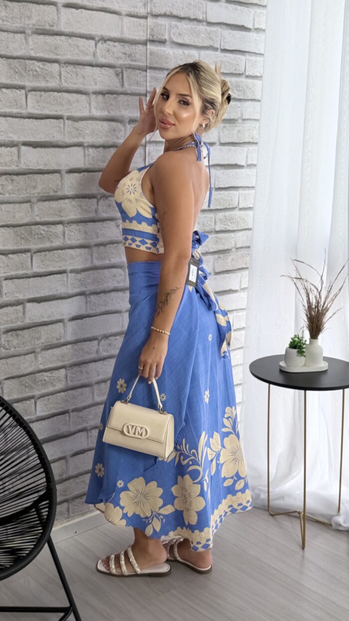 conjunto saia envelope estampado azul bege conjunto saia envelope estampado azul bege