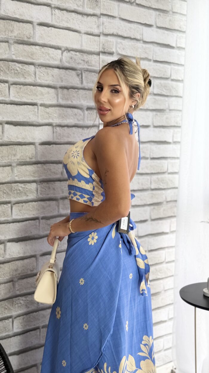 conjunto saia envelope estampado azul bege conjunto saia envelope estampado azul bege