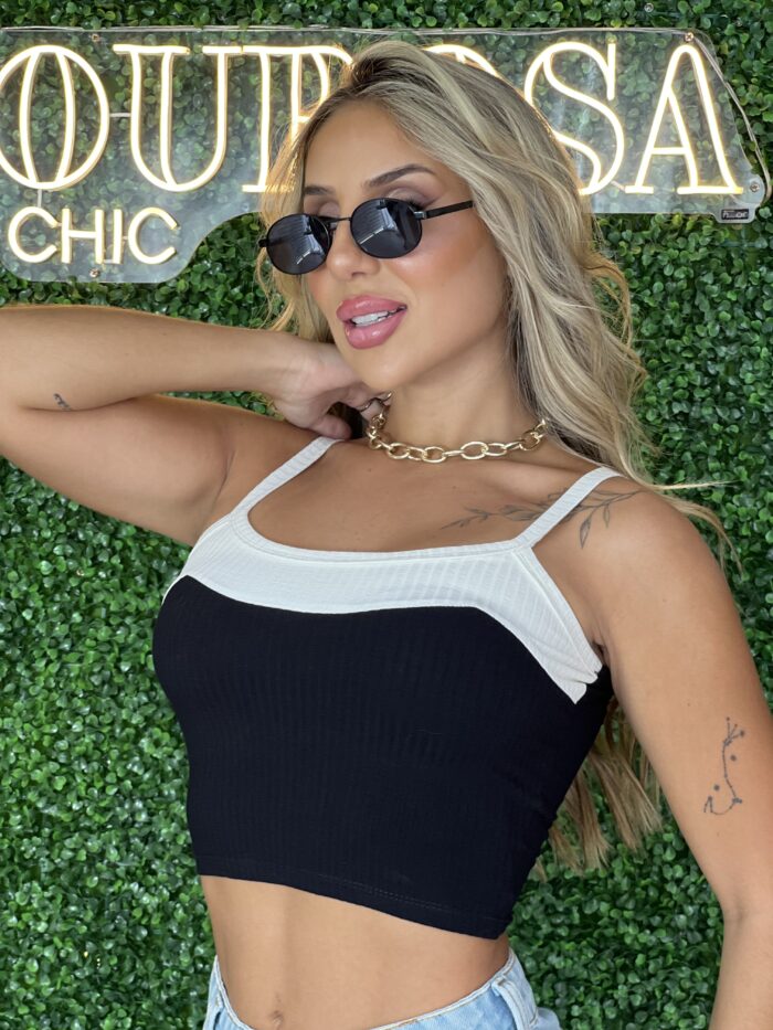 cropped shakira preto