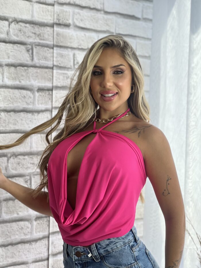 cropped dandara rosa