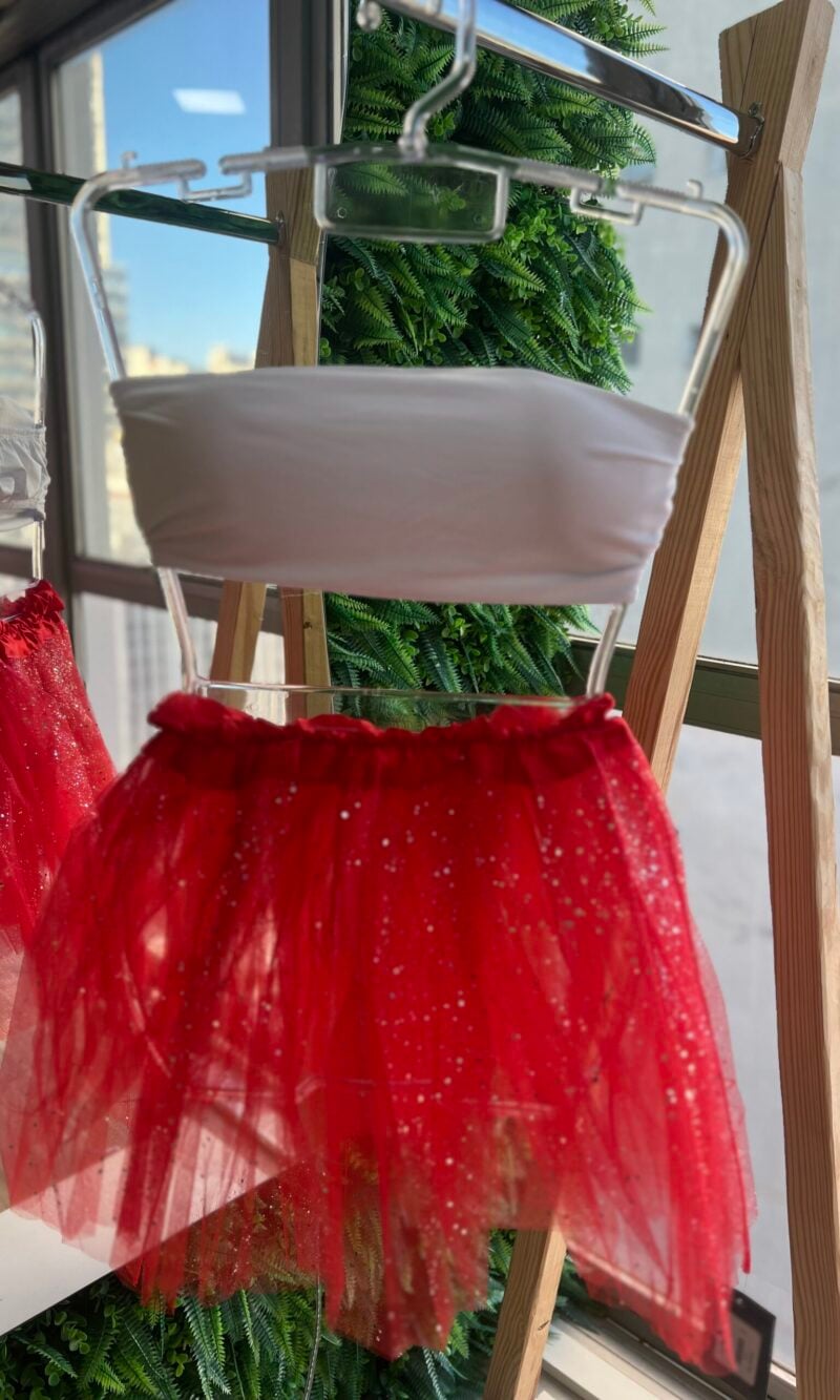 saia de tutu vermelha
