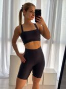 conjunto fitness beatriz preto