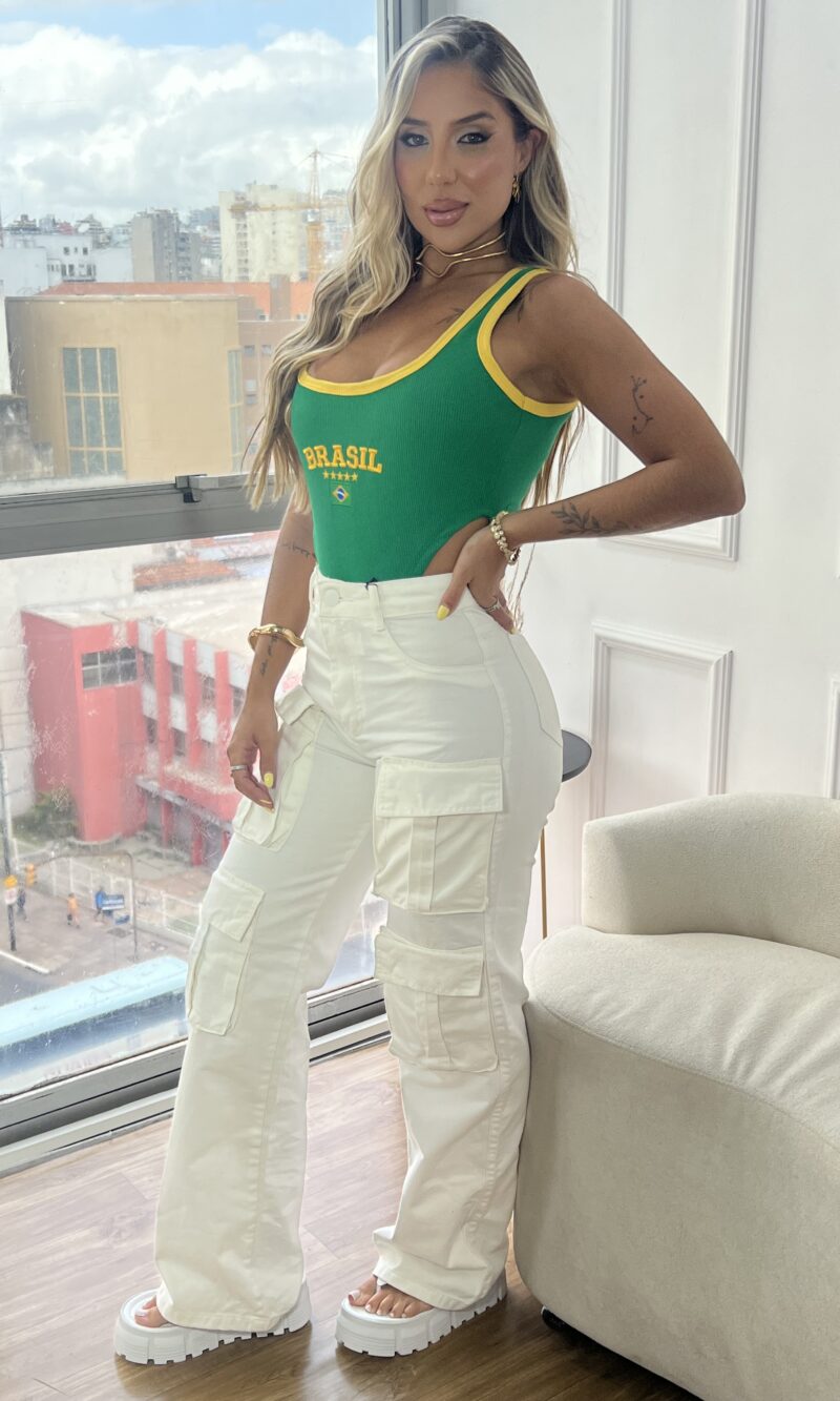 body cavado brasil verde