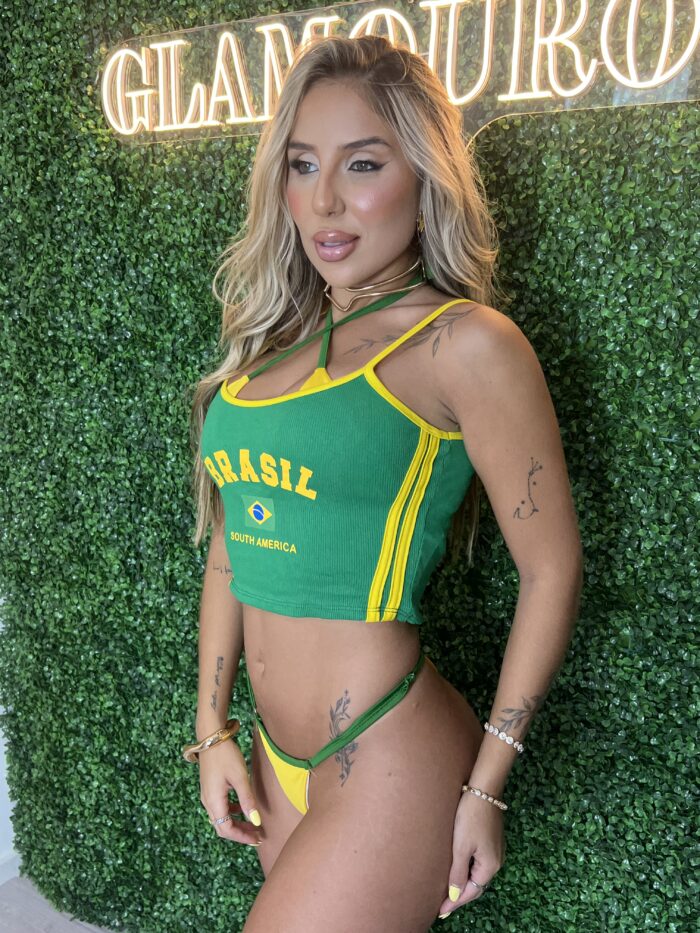 conjunto biquini e cropped brasil verde conjunto biquini e cropped brasil verde