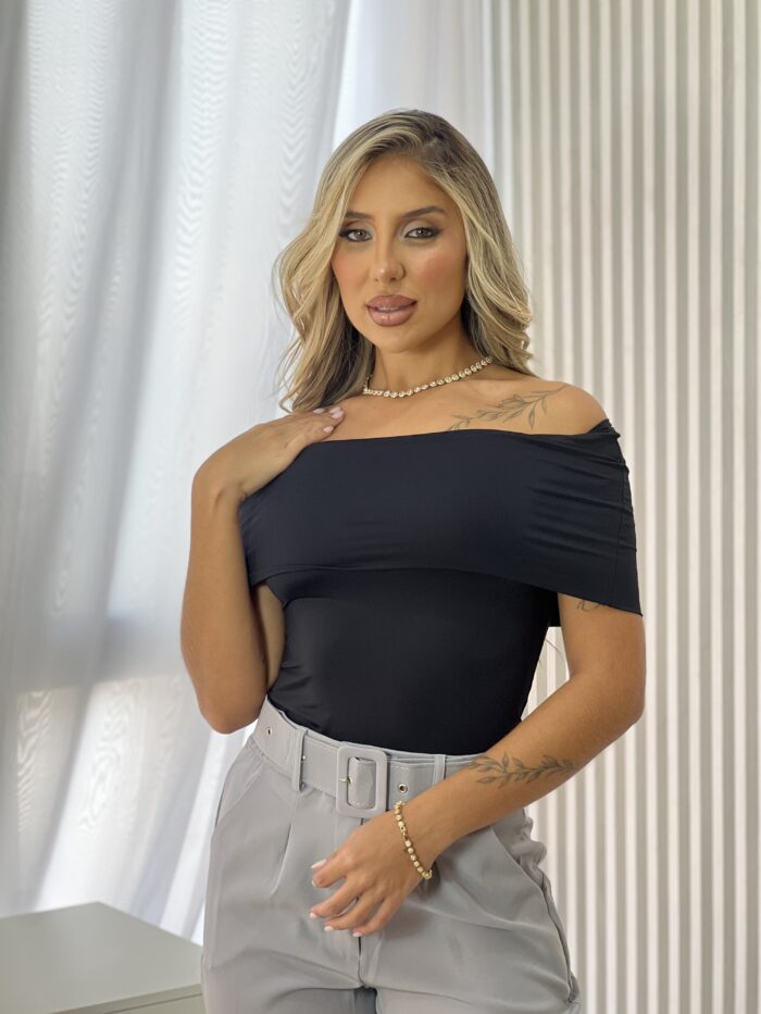 blusa poliamida renata preto blusa poliamida renata preto