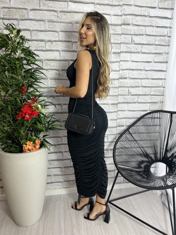 vestido midi sara preto vestido midi sara preto
