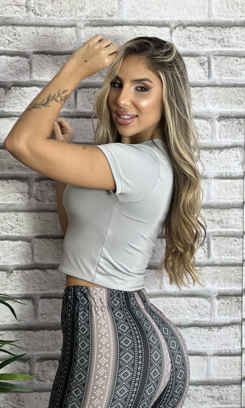 cropped basic cinza cropped basic cinza