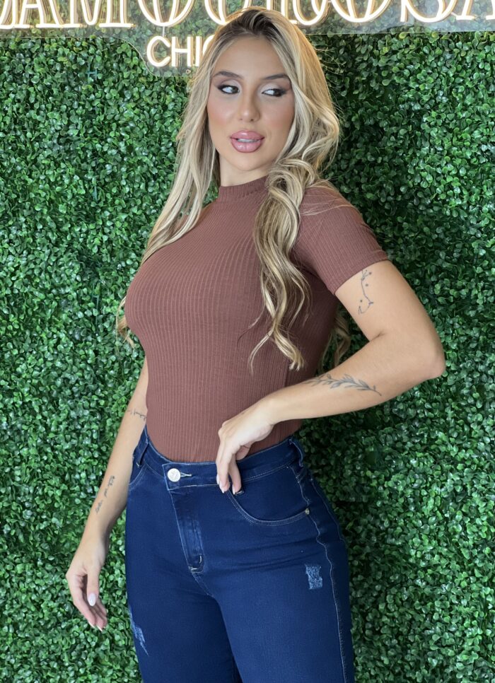 blusa canelada melissa marrom blusa canelada melissa marrom