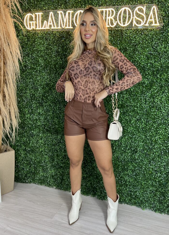 short courino pitty marrom short courino pitty marrom