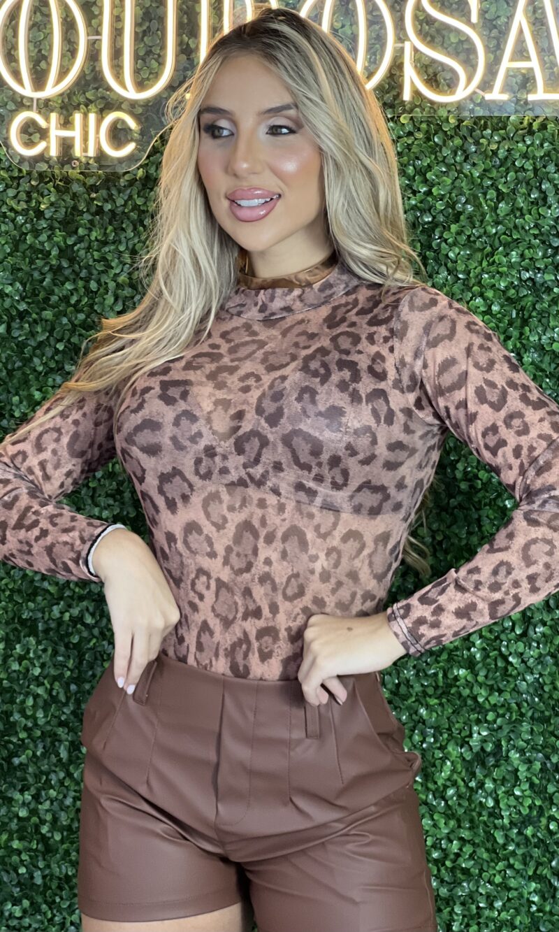 short courino pitty marrom short courino pitty marrom