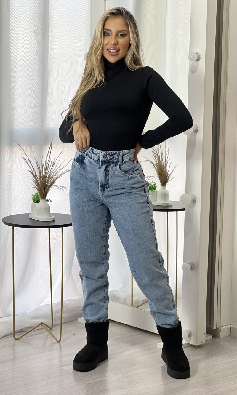 calÇa jeans mom clÁudia
