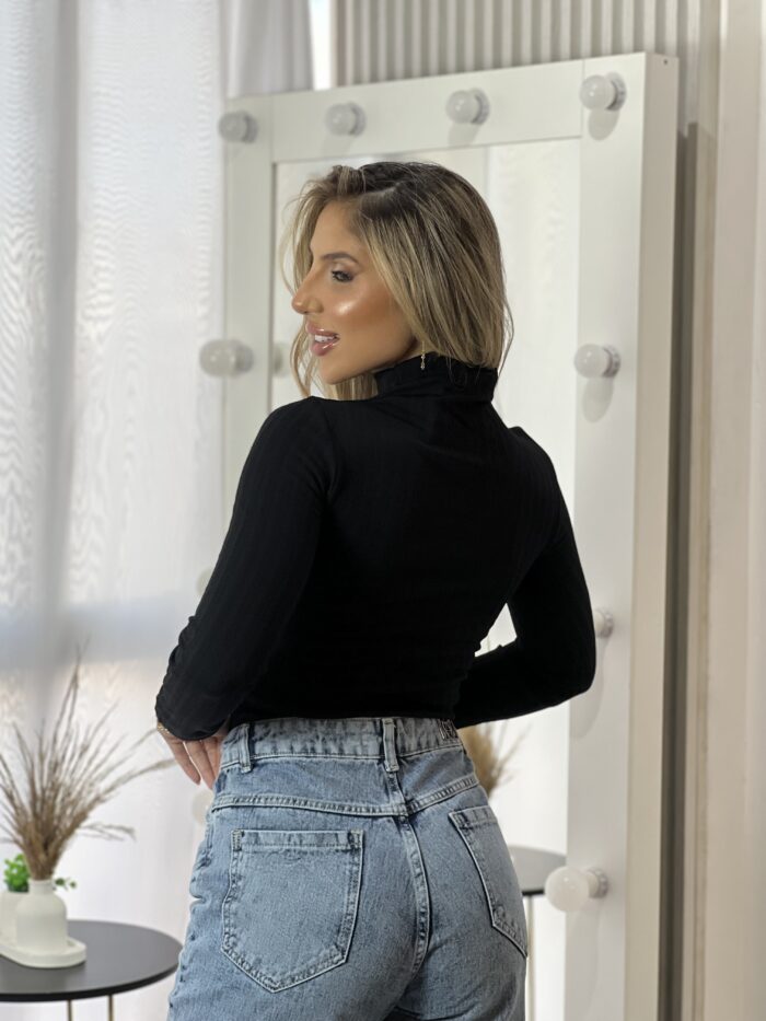 blusa termica canelada gola preto blusa termica canelada gola preto