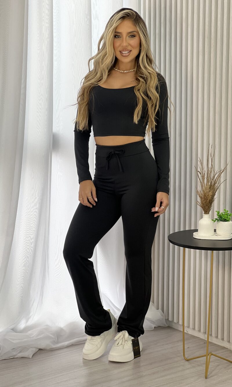 conjunto blogueira preto