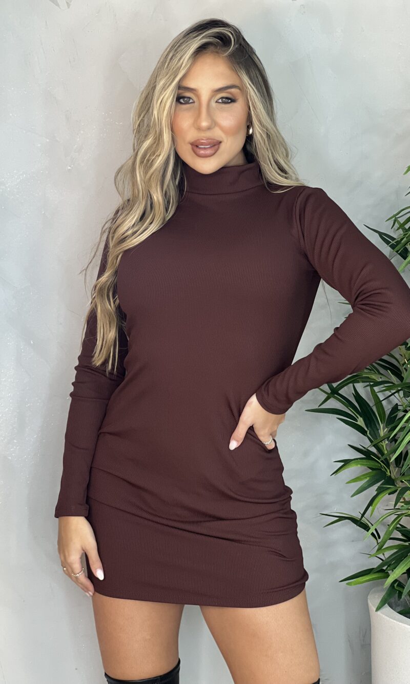 vestido peluciado ingrid marrom vestido peluciado ingrid marrom