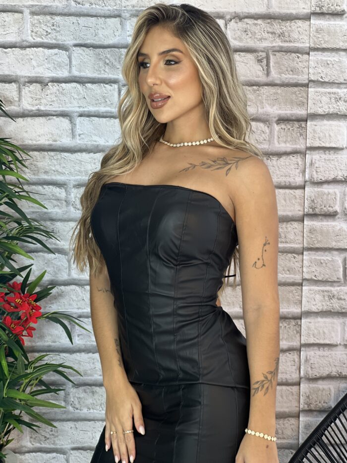 vestido courino kyara preto vestido courino kyara preto