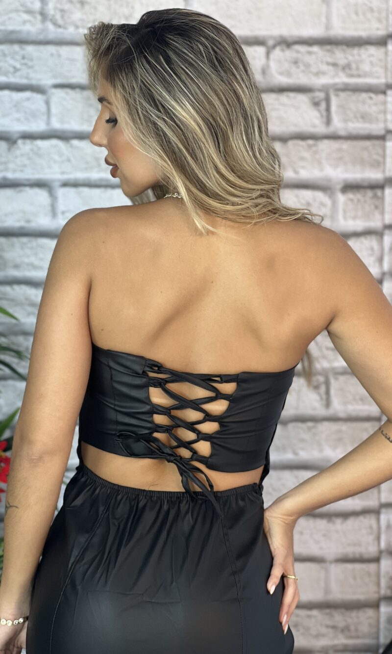 vestido courino kyara preto