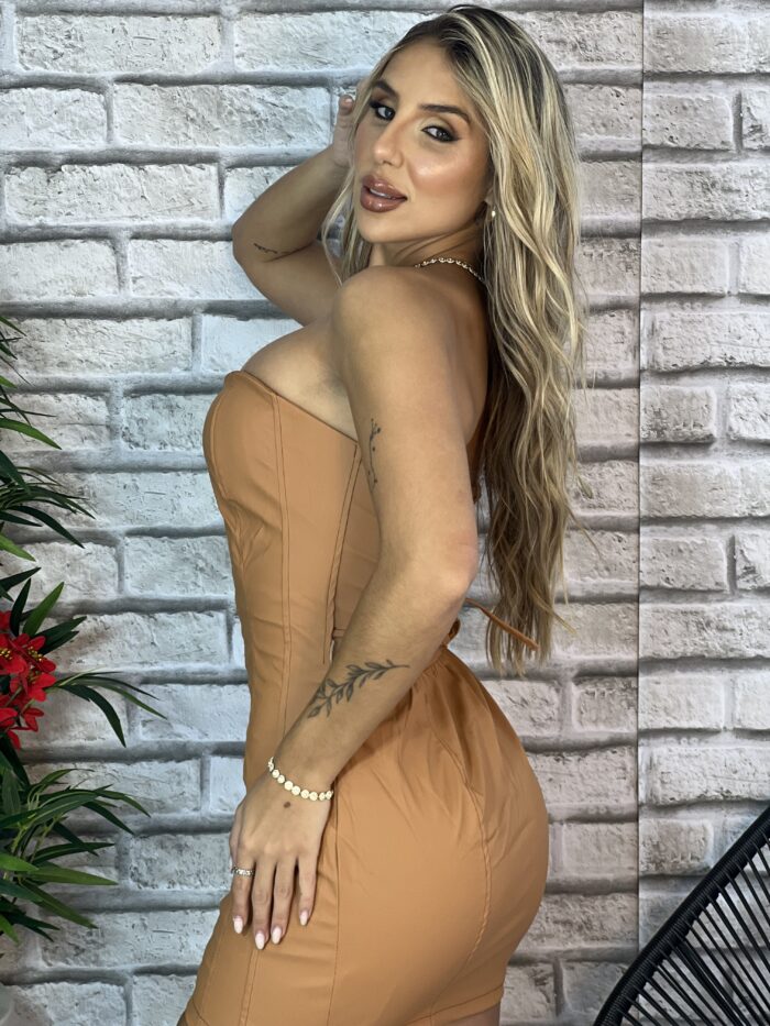 vestido courino kyara caramelo vestido courino kyara caramelo