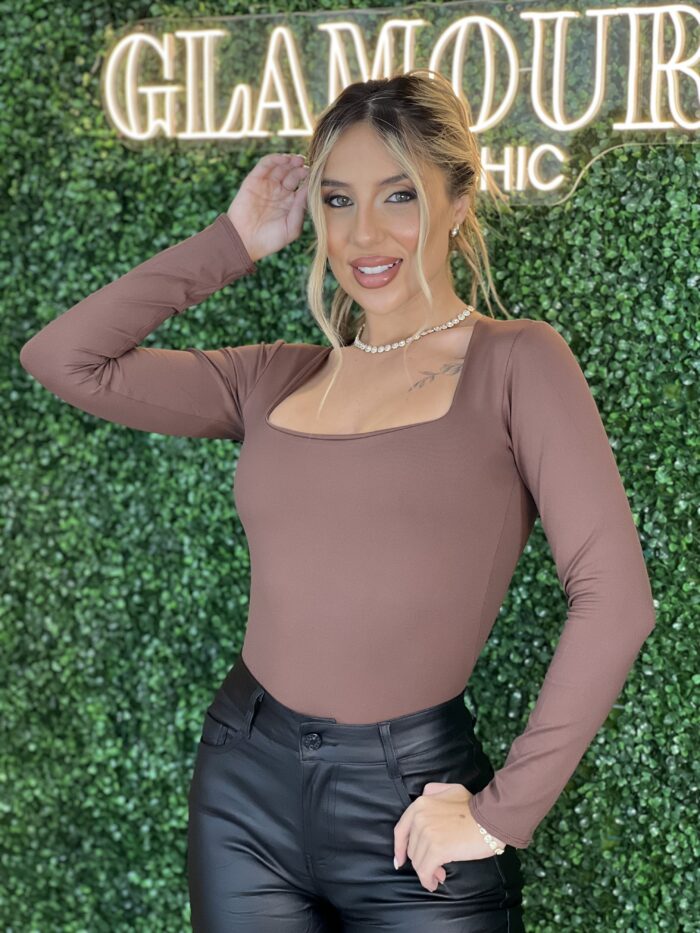 body manga longa thays marrom body manga longa thays marrom