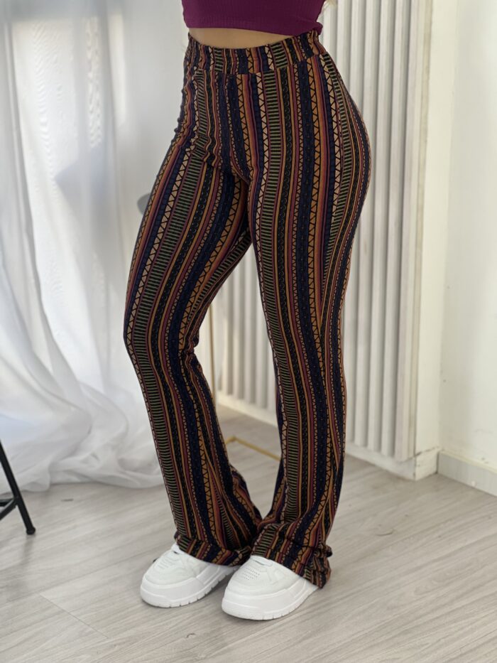 calca flare pitanga estampa 2 calca flare pitanga estampa 2