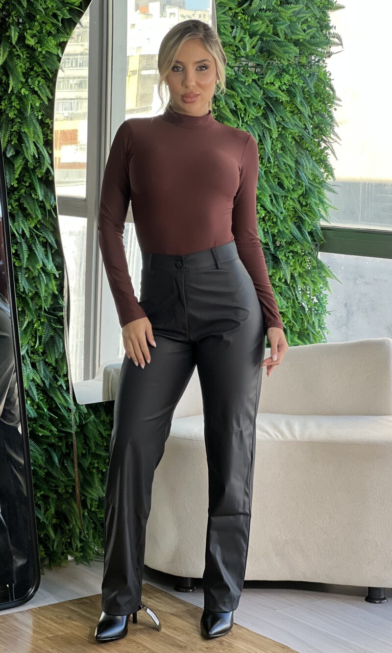 calca courino raven preto