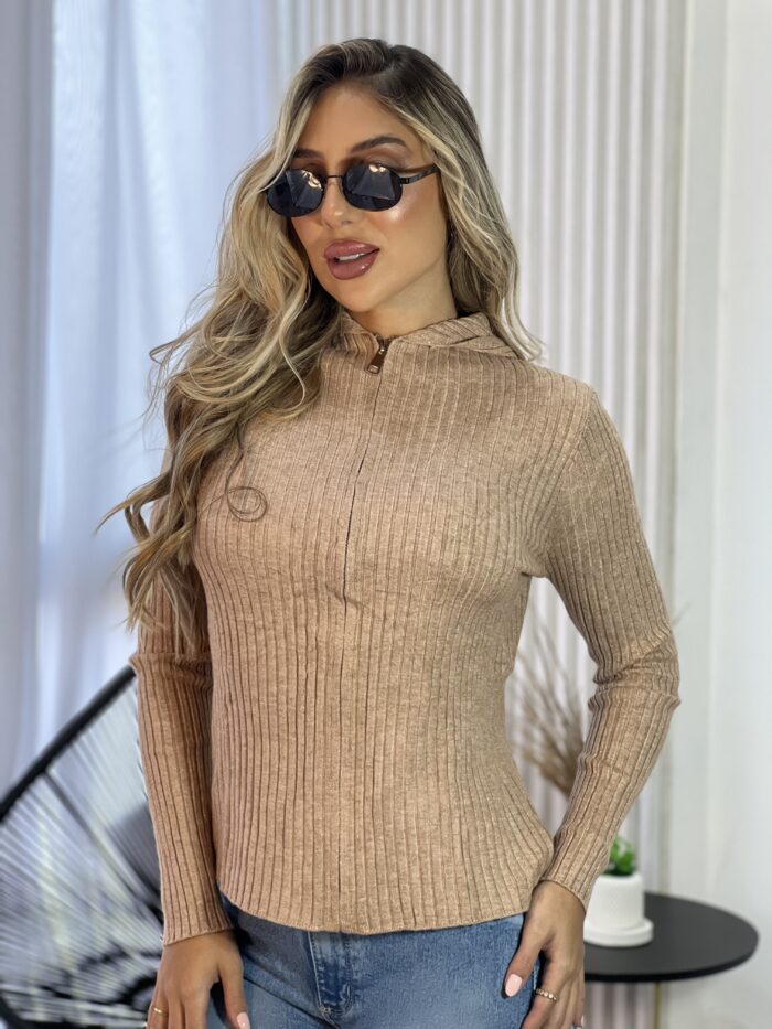 casaquinho modal com capuz bege casaquinho modal com capuz bege