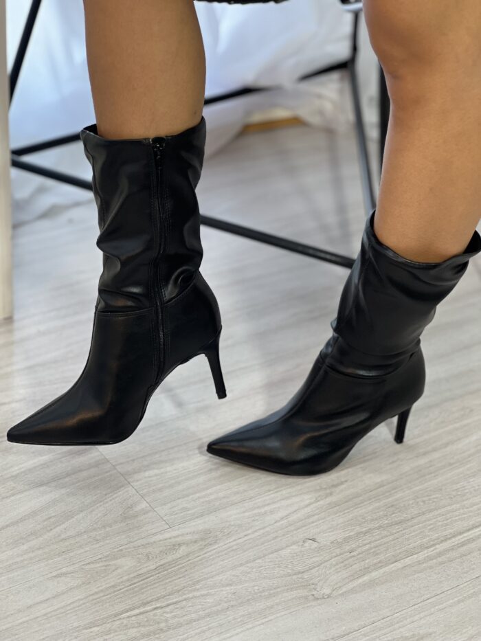 bota cano medio salto fino napa preto vizzano 3112.101 bota cano medio salto fino napa preto vizzano 3112.101