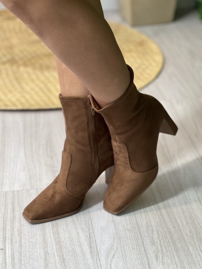 bota camurca strech duo marrom vizzano 3111.100 bota camurca strech duo marrom vizzano 3111.100