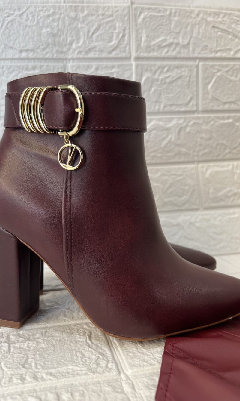 bota cano curto genebra burgundy vizzano 3105.105.